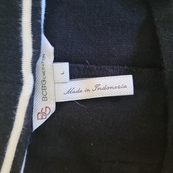 STUNNING BCBG black trackpants with side stripes - Picture 6 of 11